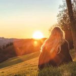 Un visage exposé au soleil peut-il vraiment compromettre votre bien-être global ? Pharamond