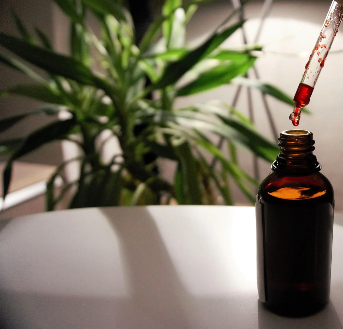 Injection intramusculaire de vitamine B12 en milieu médical