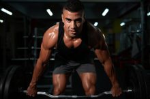 BCAA pour la musculation : efficacité, risques et avis d’un diététicien coach sportif