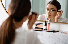 Check-list beauté ultime pour les vacances d&rsquo;été : soins visage, cils et sourcils