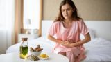 Huit antispasmodiques naturels pour calmer crampes et douleurs abdominales
