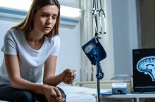 Journée mondiale de la maladie de Parkinson 2026 : comment améliorer l&rsquo;accès aux soins pour les patients ?