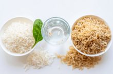 Le riz blanc ou complet : lequel favorise la constipation et pourquoi ?