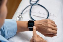 Quelle précision pour les montres connectées en surveillance cardiaque ?