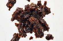 Shilajit: 5 bienfaits, effets secondaires et précautions essentielles