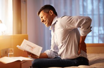 Soigner la hernie discale sans opération : traitements, efficacité et précautions