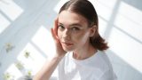 Solutions naturelles : 6 traitements efficaces contre l&rsquo;acné hormonale