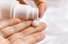 Est-ce possible de trouver Juvecia crème en pharmacie ?