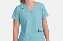 L&rsquo;évolution des tenues médicales : des blouses classiques aux designs modernes