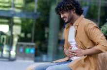 Maux d&rsquo;estomac persistants : le remède naturel au bicarbonate qui soulage en 5 minutes